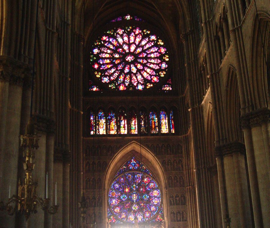 intérieur cathédrale reims